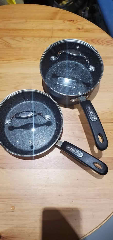 Photo of free Saucepan and Frying pan (MK40 2RA) #1