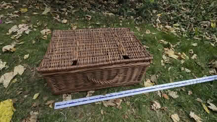 Photo of free Wicker picnic basket (Letchworth (SG6)) #1