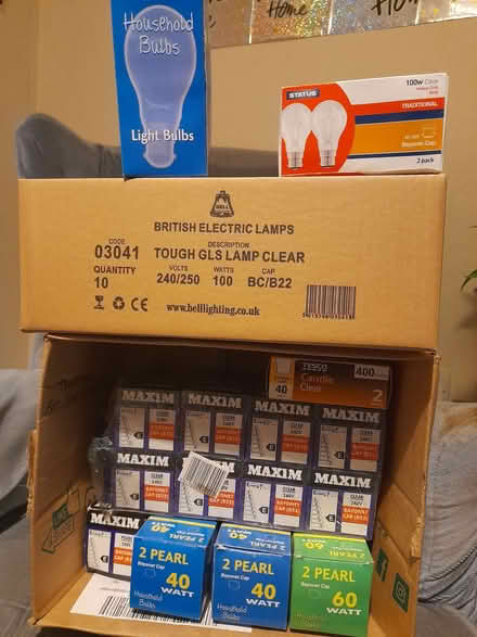 Photo of free Old style light bulbs (Stisted CM77) #1