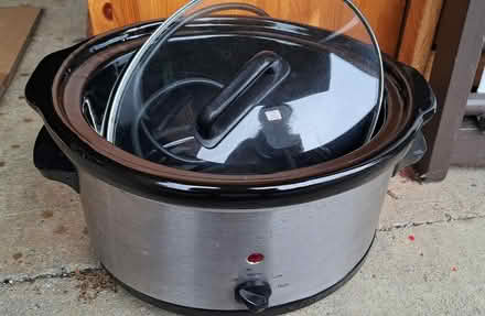 Photo of free Slow cooker (OX14 off Colwell Drive) #1