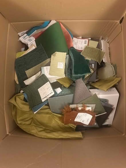 Photo of free Fabric and Material Samples (TvS N1) #1