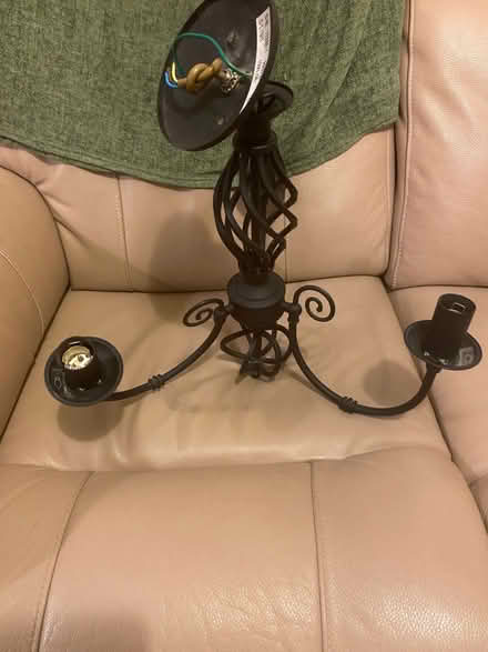 Photo of free Pendant light fitting (Wentnor SY9) #1