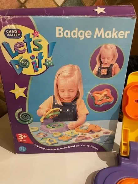 Photo of free Badge making kit for children (Tideswell SK17) #1