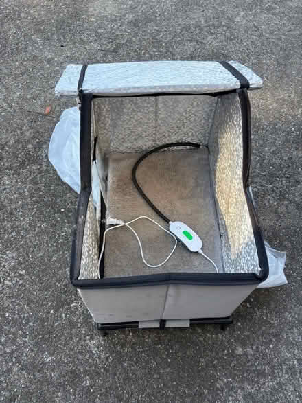 Photo of free Outdoor Heated Cat House (Lindenhurst, NY) #2