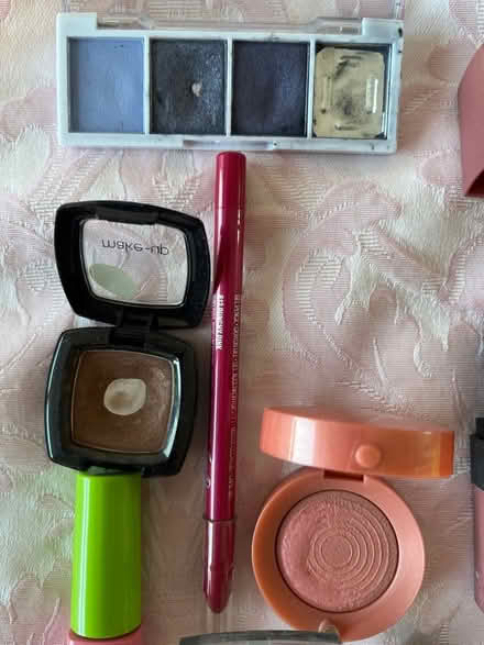 Photo of free New and some used makeup (Perivale W13) #4
