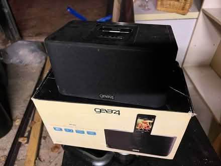 Photo of free Gear 4 iPod dock - old style (CM3 East Hanningfield.) #1