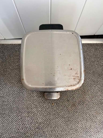 Photo of free 4x Stainless Steel Pedal Bin (Burley BH24) #2