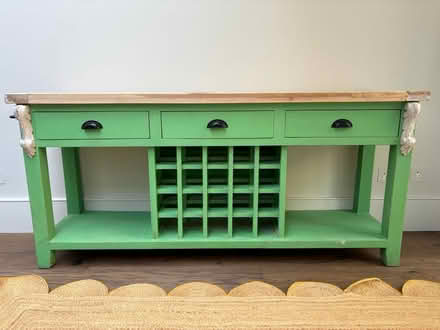 Photo of free Side table (N1 1BP) #1