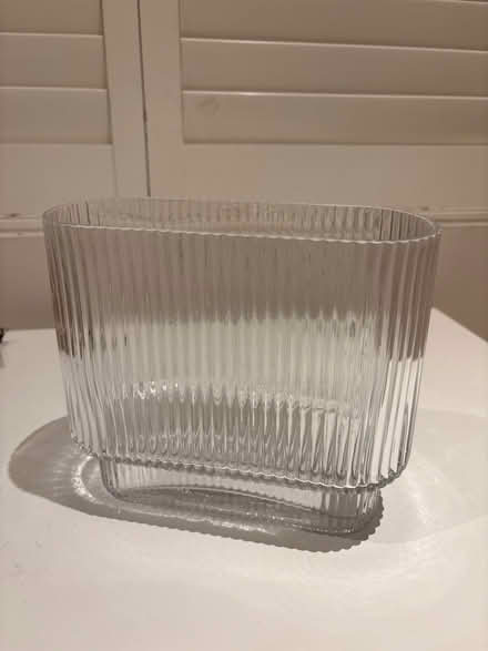 Photo of free Glass vase (Fulham SW6) #1