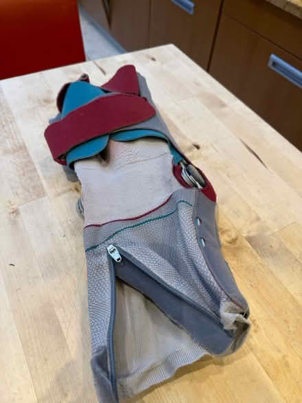 Photo of free Orthopedic adult knee brace (St Johns Wood NW8) #2