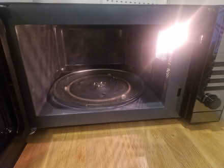 Photo of free 900W Microwave (HX3) #3