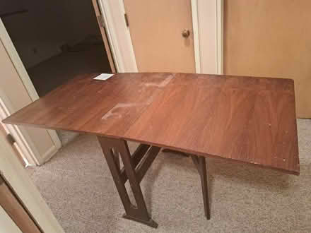 Photo of free Space saving table (Beverly Hills) #4