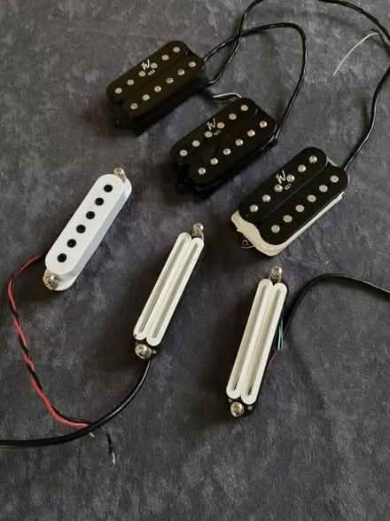 Photo of guitar pickups (Rose Green PO21) #1