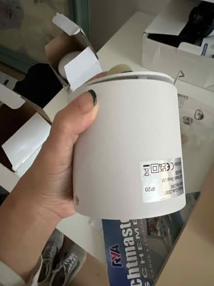 Photo of free 1 Downlight (SE15) #3