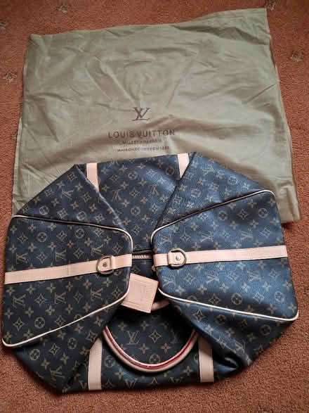 Photo of free Louis Vuitton holdall (fake!) (Belper DE56) #1