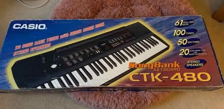 Photo of free Large multi function 1990s Casio keyboard (Woodley RG5) #1