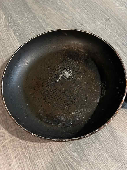 Photo of free Jamie Oliver Tefal Frying Pan. Well used. (Southsea PO4) #3