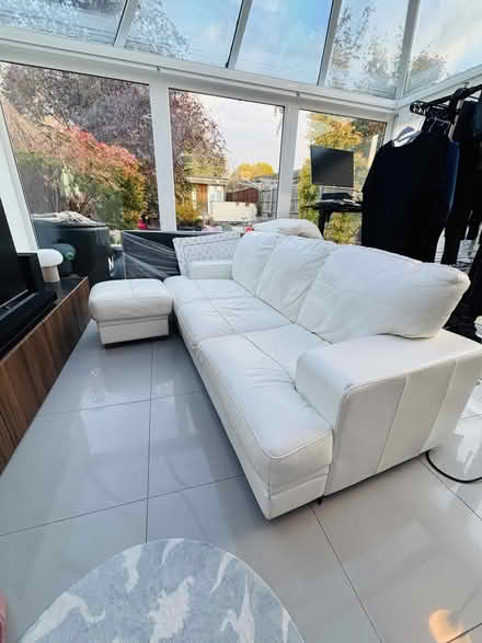 Photo of free sofa & pouffe (Panshanger AL7) #2