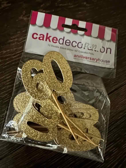 Photo of free Cake/Table Decorations & Candles (Chigwell IG7) #3