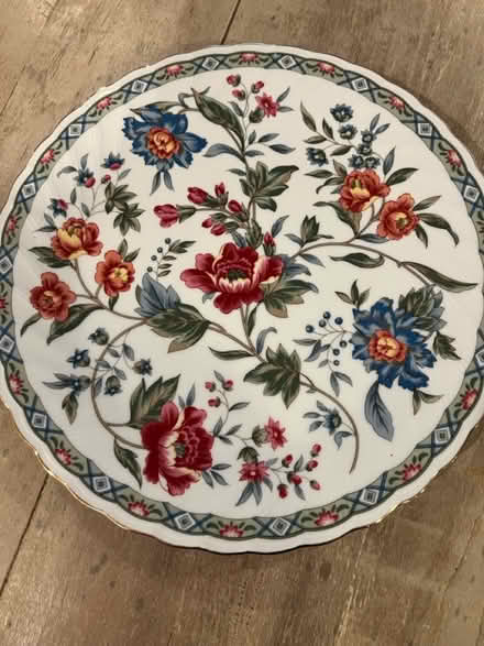 Photo of free Plate with Flowers and gold rim (Tenafly NJ) #1