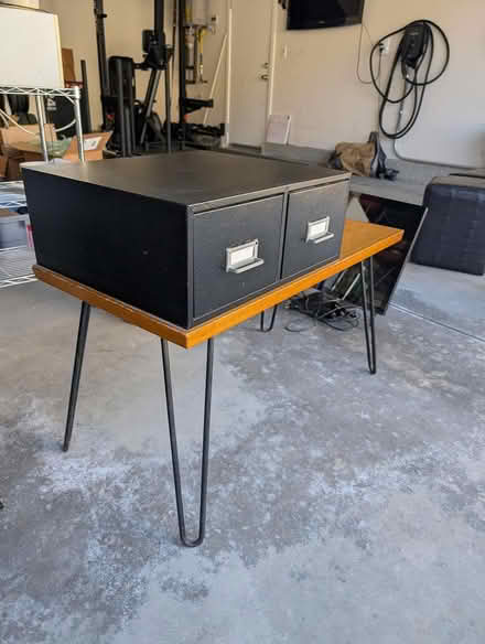 Photo of free mid-century-ish bench/box (Terra Vista Way and Pierce Ave) #2