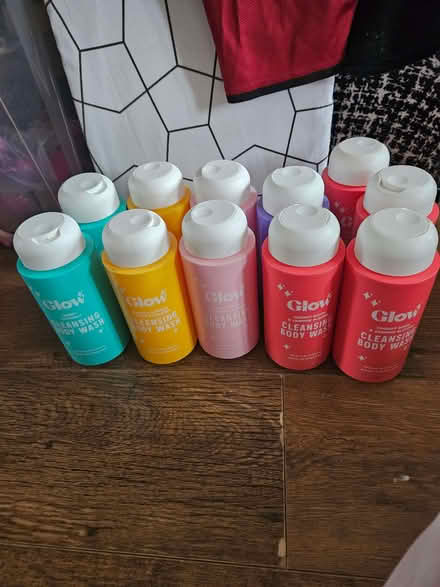 Photo of free Unused Glow body wash (Cheshunt EN8) #1