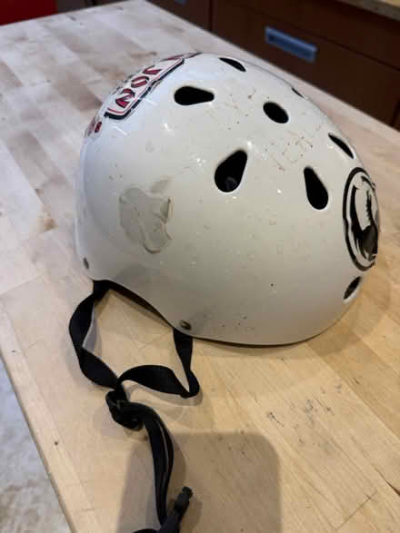 Photo of free Kids skate board helmet (St Johns Wood NW8) #1