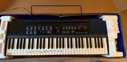 Photo of free Large multi function 1990s Casio keyboard (Woodley RG5) #2