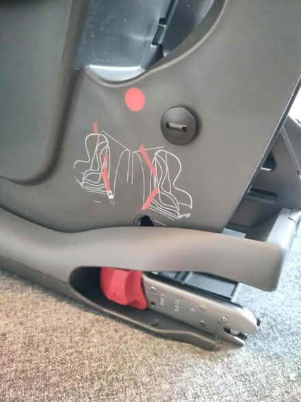 Photo of free Car seat (Knowle BS4) #4
