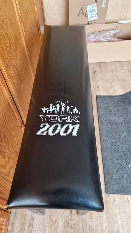 Photo of free Exercise bench (Southend SS2 near The Bell pub) #2