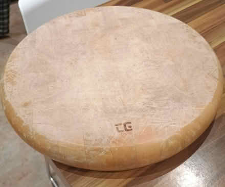 Photo of free Wooden chopping board (Bloomfield) #1