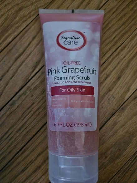 Photo of free Pink Grapefruit Foaming Scrub (East Wilmette) #1