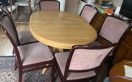Photo of free Extendable dining table and 6 chairs (Becontree RM8) #2