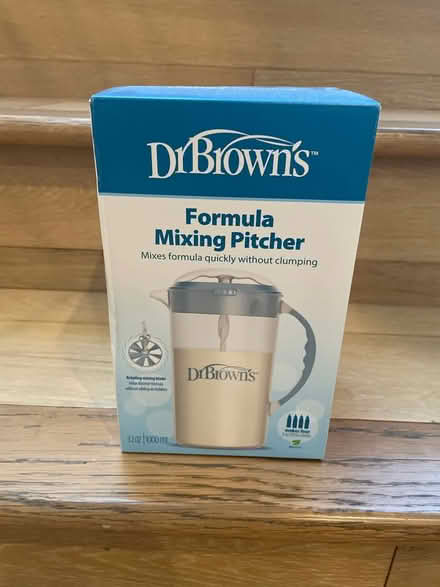 Photo of free Formula mixing pitcher (Santa Monica Blvd./Highland) #1