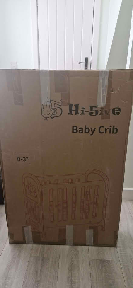 Photo of free Baby Crib Great Condition + Mattress Included (Upper Holloway N19) #2