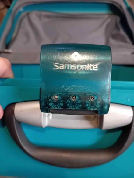 Photo of free Large Samsonite suitcase (Swanshurst B13) #4