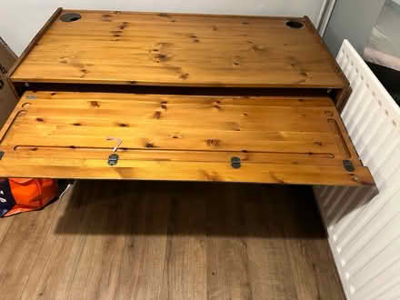 Photo of free Desk (Belbroughton DY9) #1