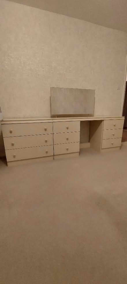 Photo of free Dressing table and 2 Chest of Drawes (Adeyfield HP2) #1