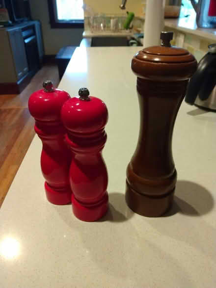 Photo of free Salt and pepper grinders (Hill East DC) #1