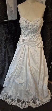 Photo of free Phil Collins Bridal Wedding Dress (Hollinswood TF3) #1
