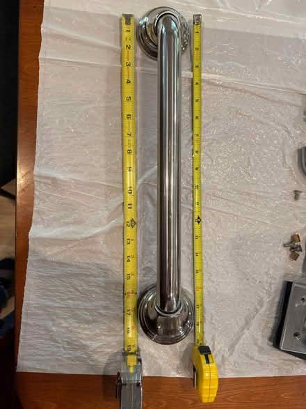 Photo of free Bath shower Grab Bar (Meacham and Kirchhoff) #1