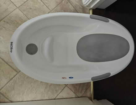 Photo of free Nuby baby bathe (Chelmsford CM2) #1