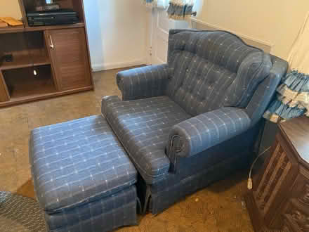 Photo of free Couch and chair (705 canal drive Chesapeake) #1