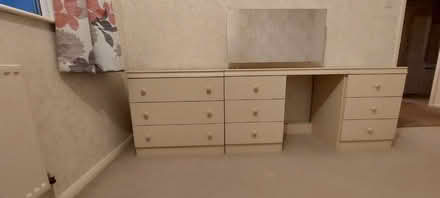 Photo of free Dressing table and 2 Chest of Drawes (Adeyfield HP2) #2