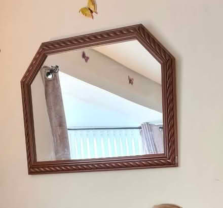 Photo of free Mirror (Cutler Heights BD4) #1