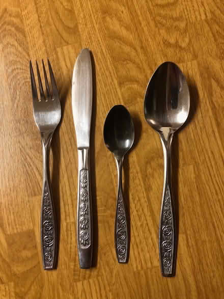 Photo of Identical Cutlery Set (YO24 Dringhouses) #1