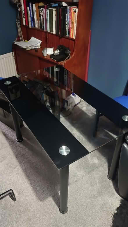 Photo of free Glass Dining table Fulham (New Kings rd SW6) #1