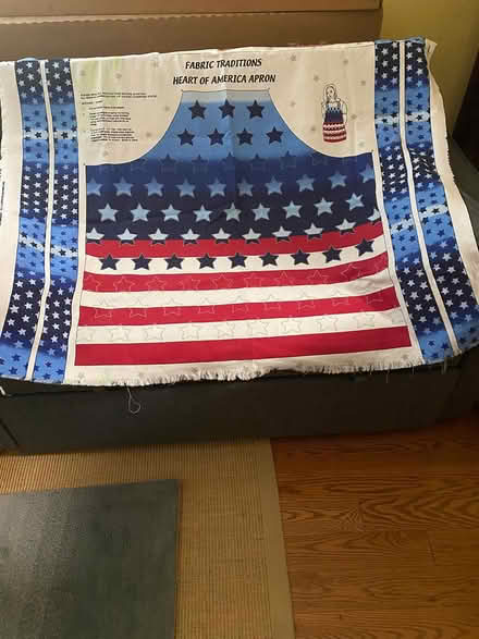 Photo of free Printed pattern for apron (East side of Columbia) #2