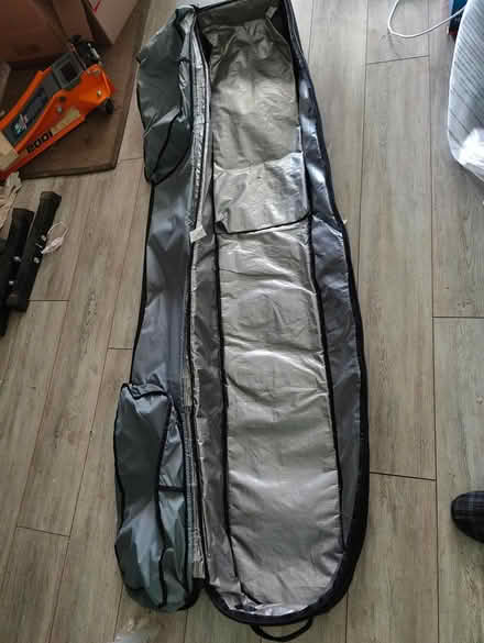 Photo of free Ski snowboard bag (Sinderhope (NE47)) #2