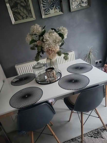 Photo of free Dinnig table (Cheadle hulme SK8) #1